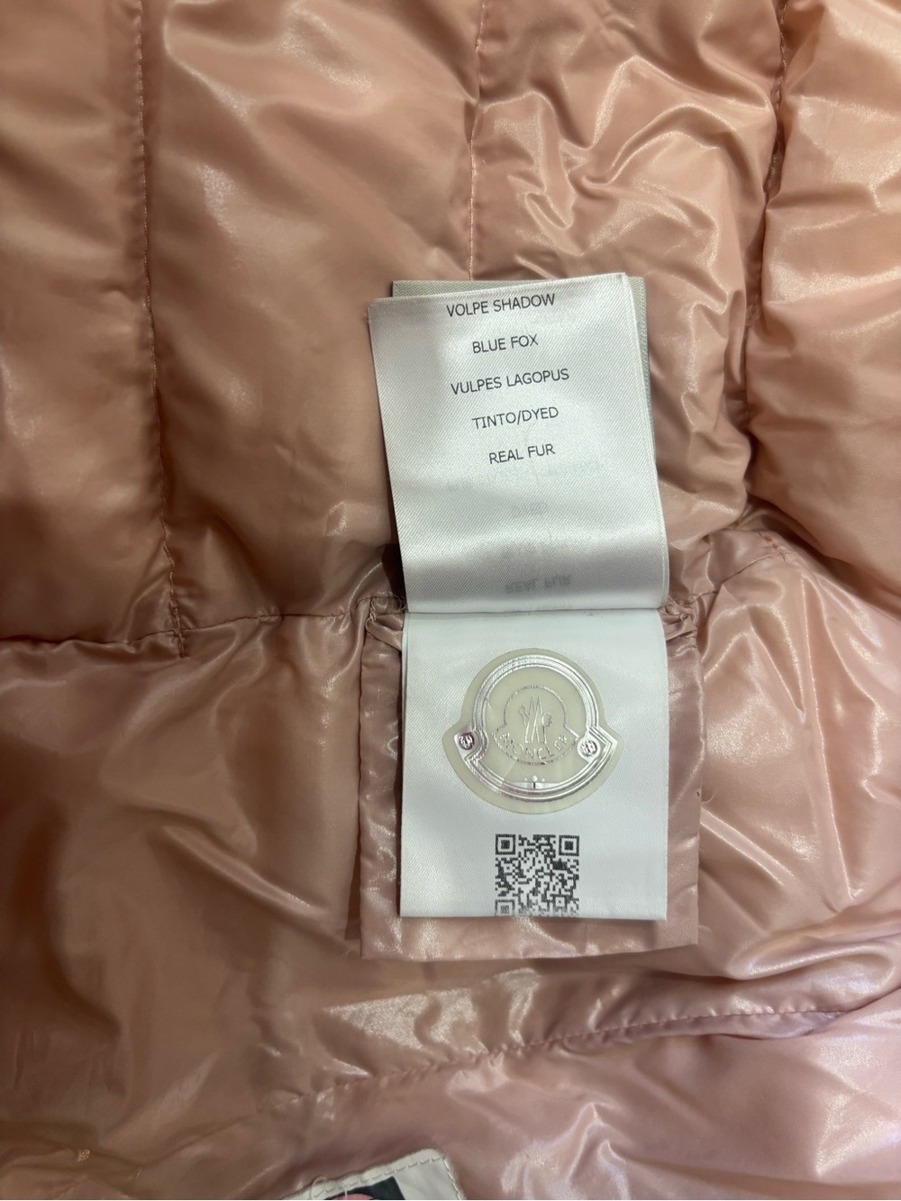 Moncler Kids Pale Pink Quilted Puffer Jacket with Fur-Trim Hood - Picture 12 of 13